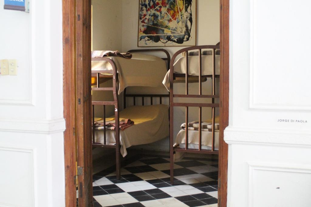 Casa Chango Hostel Tandil Exterior photo